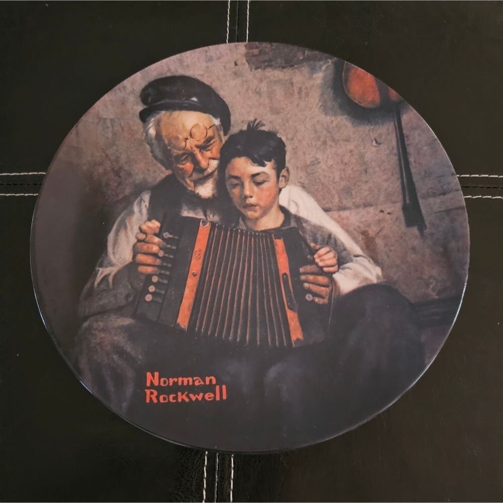 Knowles Collector Plate Norman Rockwell The Music Maker